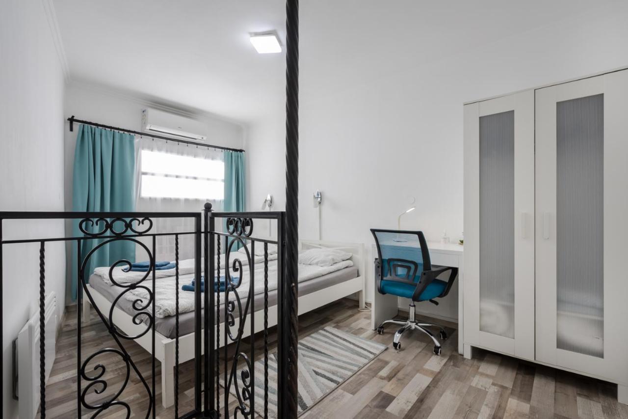 Bpr Simply Azure Apartment Budapest Exterior foto
