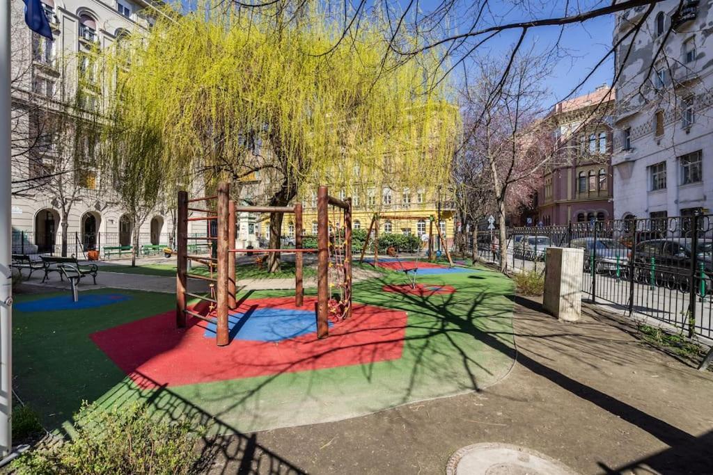 Bpr Simply Azure Apartment Budapest Exterior foto